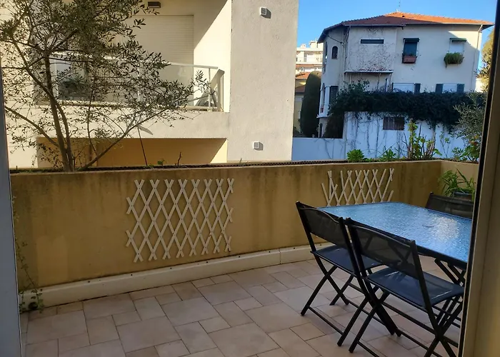 Le Pin Dore * Antibes